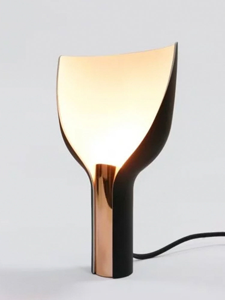 Creative Fashion Living Room Hotel Desk Table Lamp