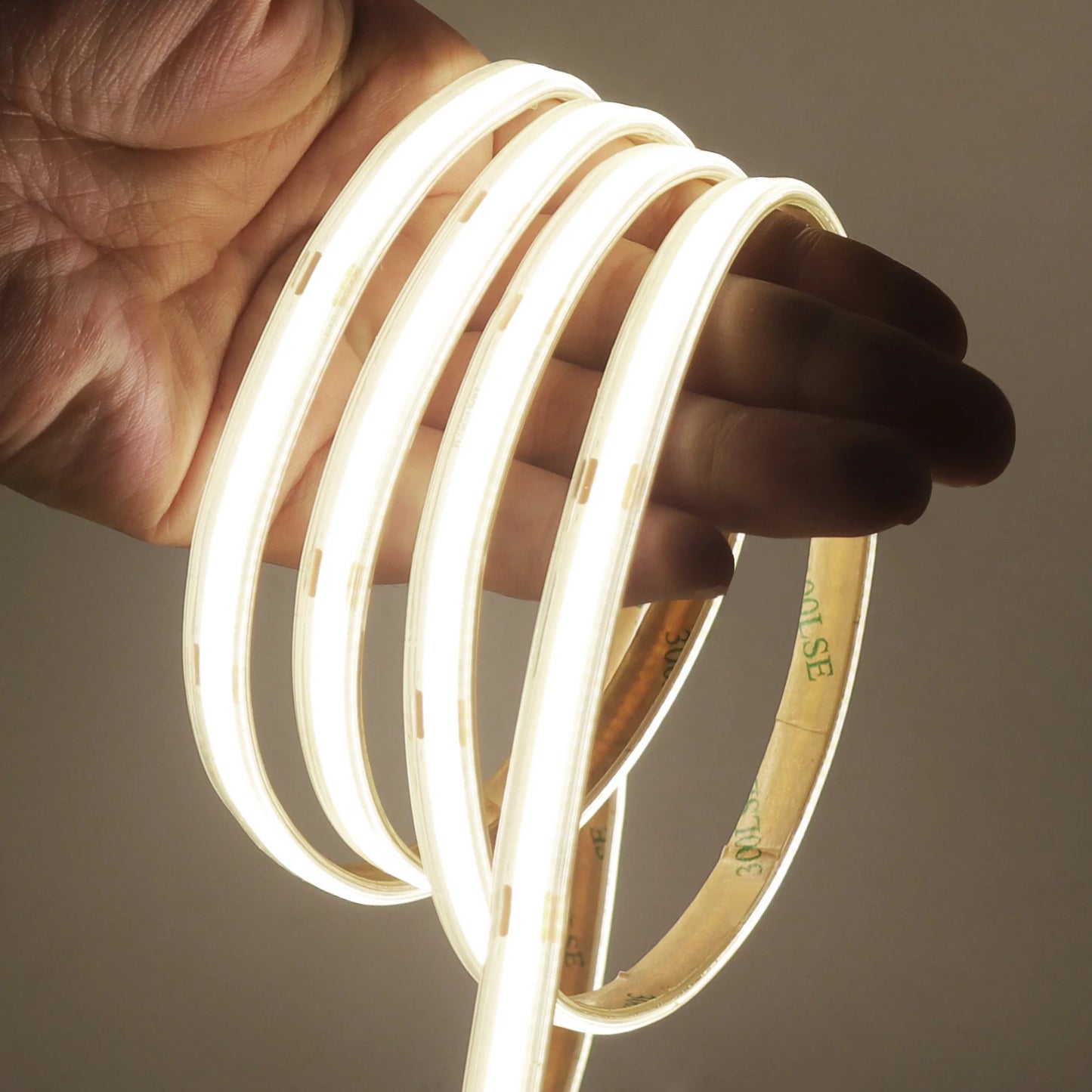 IP67 Waterproof 12/24V COB LED Strip Light 480LED/m Dimmable