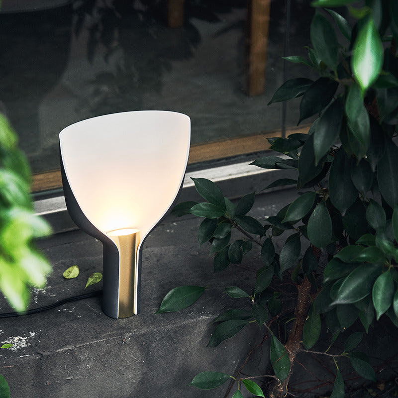 Creative Fashion Living Room Hotel Desk Table Lamp