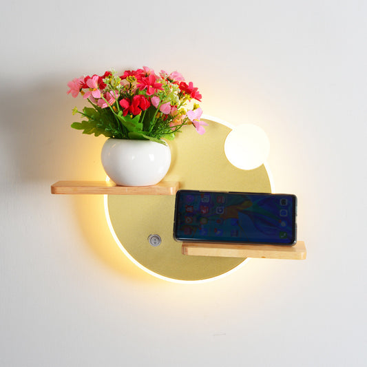 Mobile phone charging bedside lamp