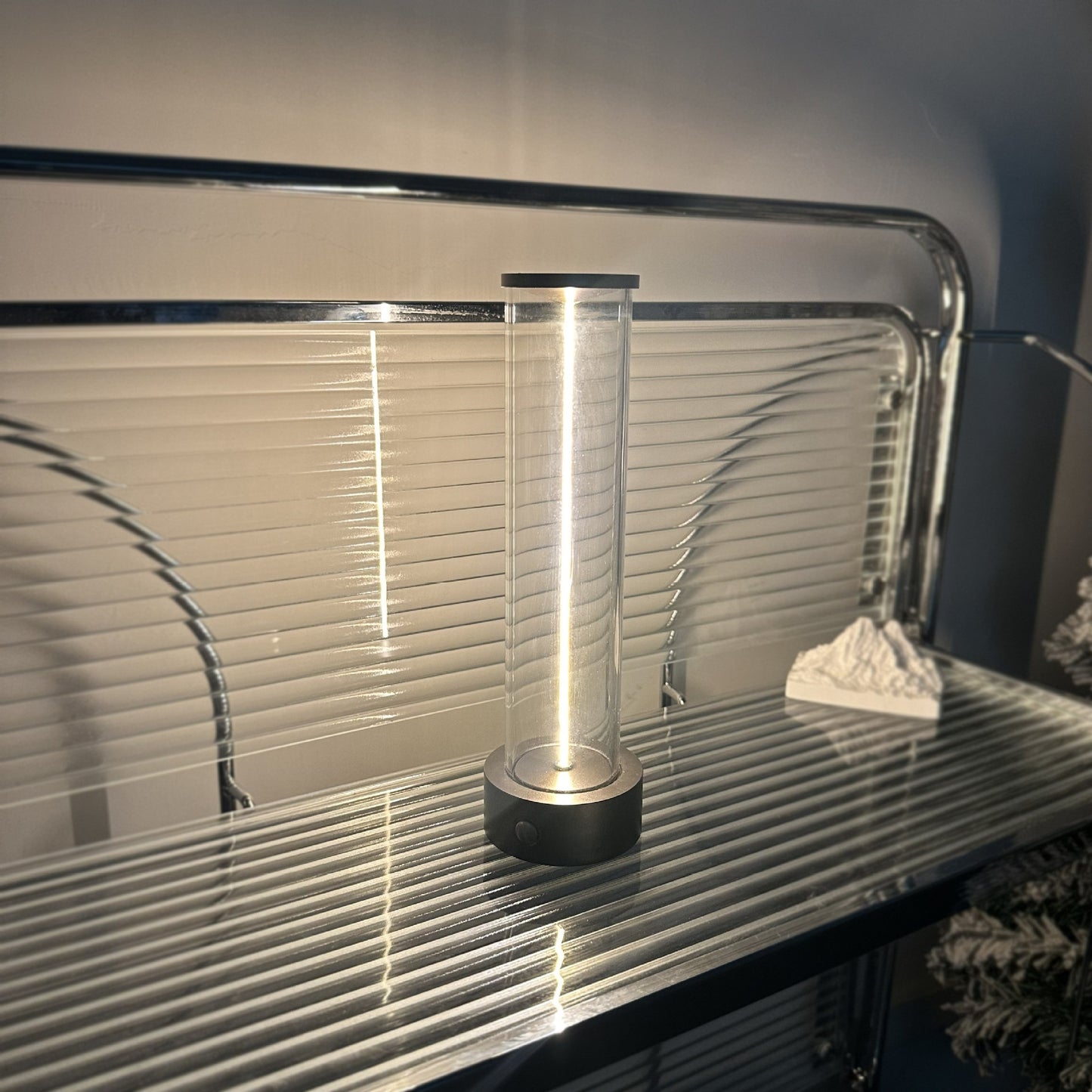 LED Line Glass Magnetic Suction Light Strip