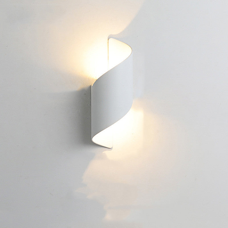 Modern Simple Outdoor Led Waterproof Wall Lamp